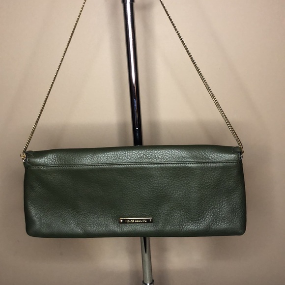 Army Green Clutch With Beautiful Gold Chain Vince Camuto Women’s EUC - Picture 3 of 9